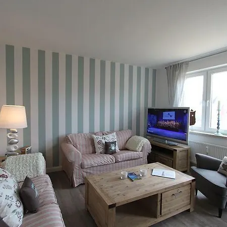 Strandeule Apartment